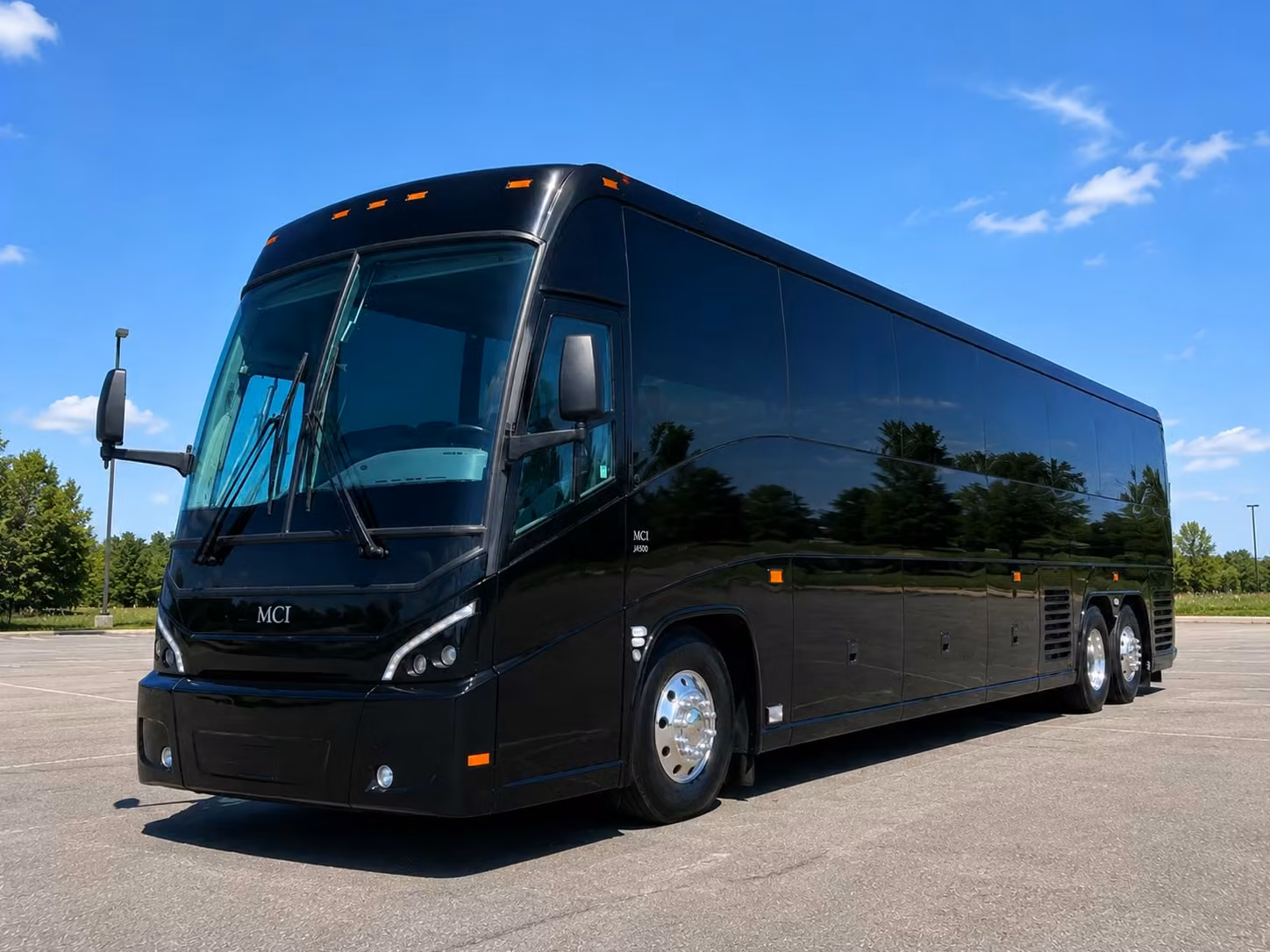 charter bus rentals for virginia beach school trips to colonial williamsburg and historic triangle