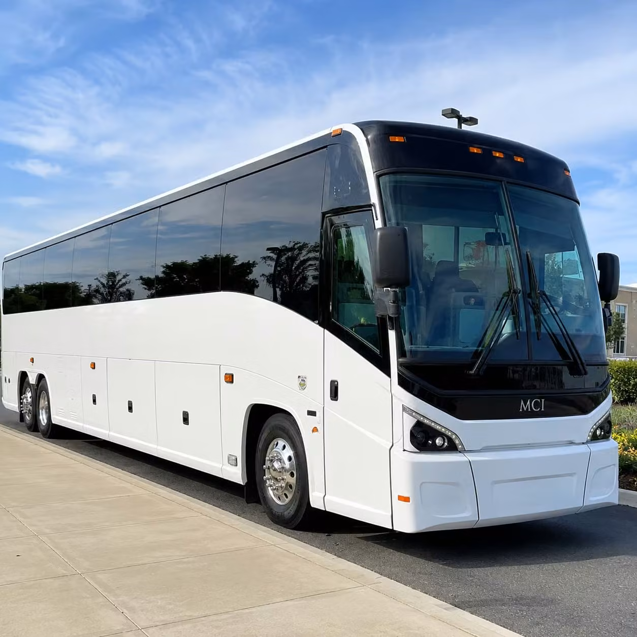 concert bus rentals to veterans united home loans amphitheater in virginia beach