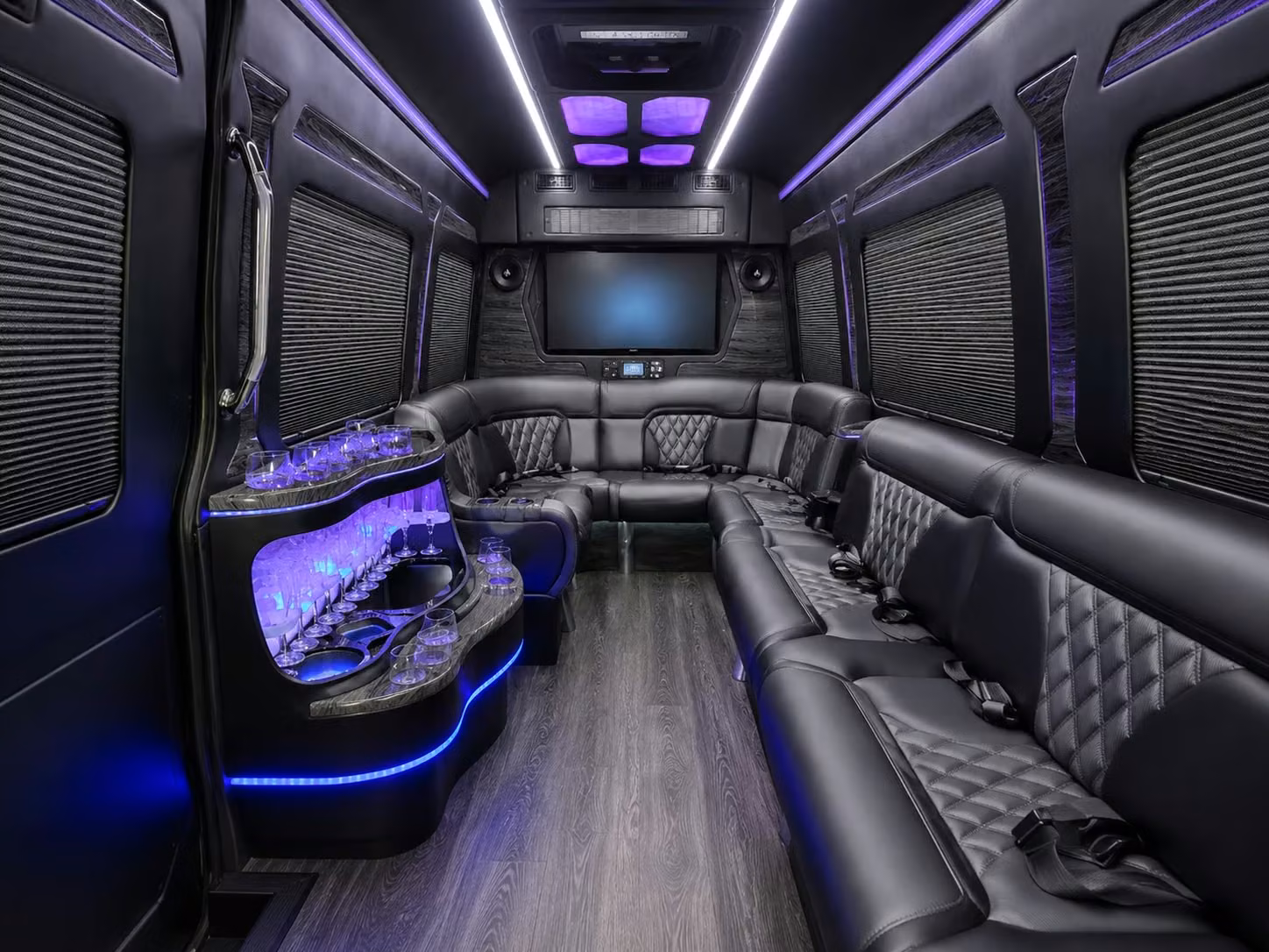 event shuttles for virginia beach corporate conferences team retreats and off site meetings
