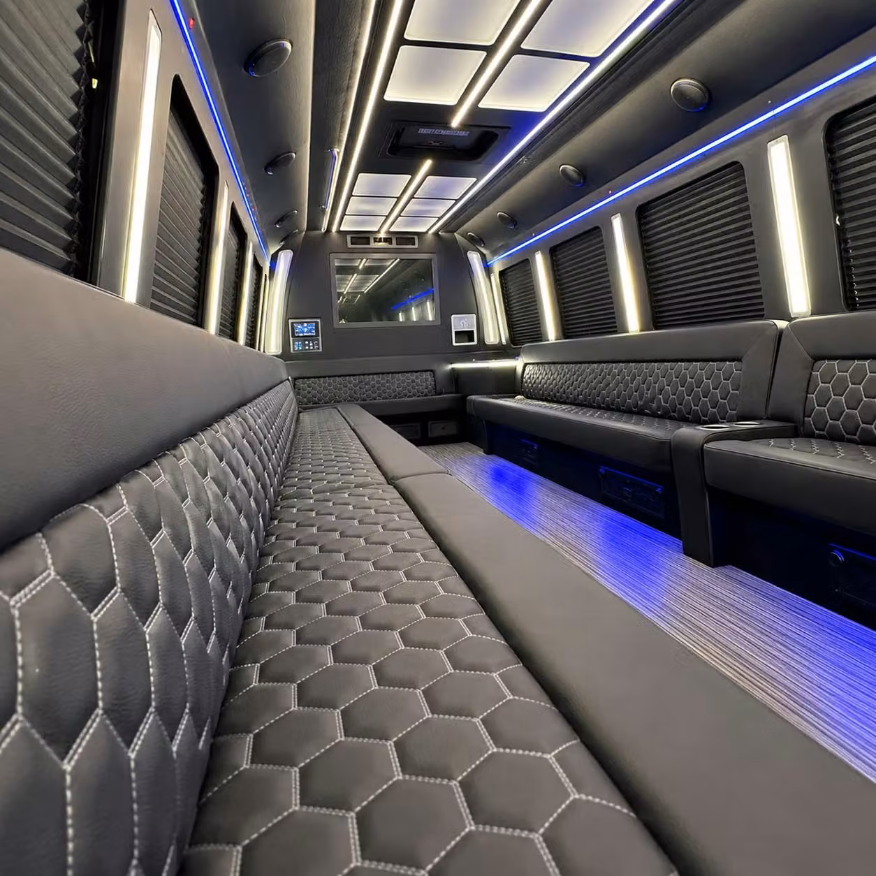 party buses for virginia beach prom groups who want to arrive in style